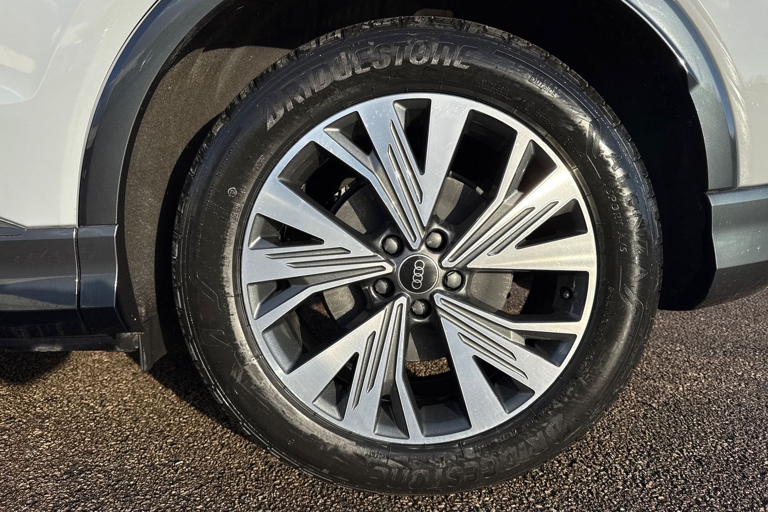 Used Audi Q4 e-tron 2024 for sale - 77128928: Photo 24