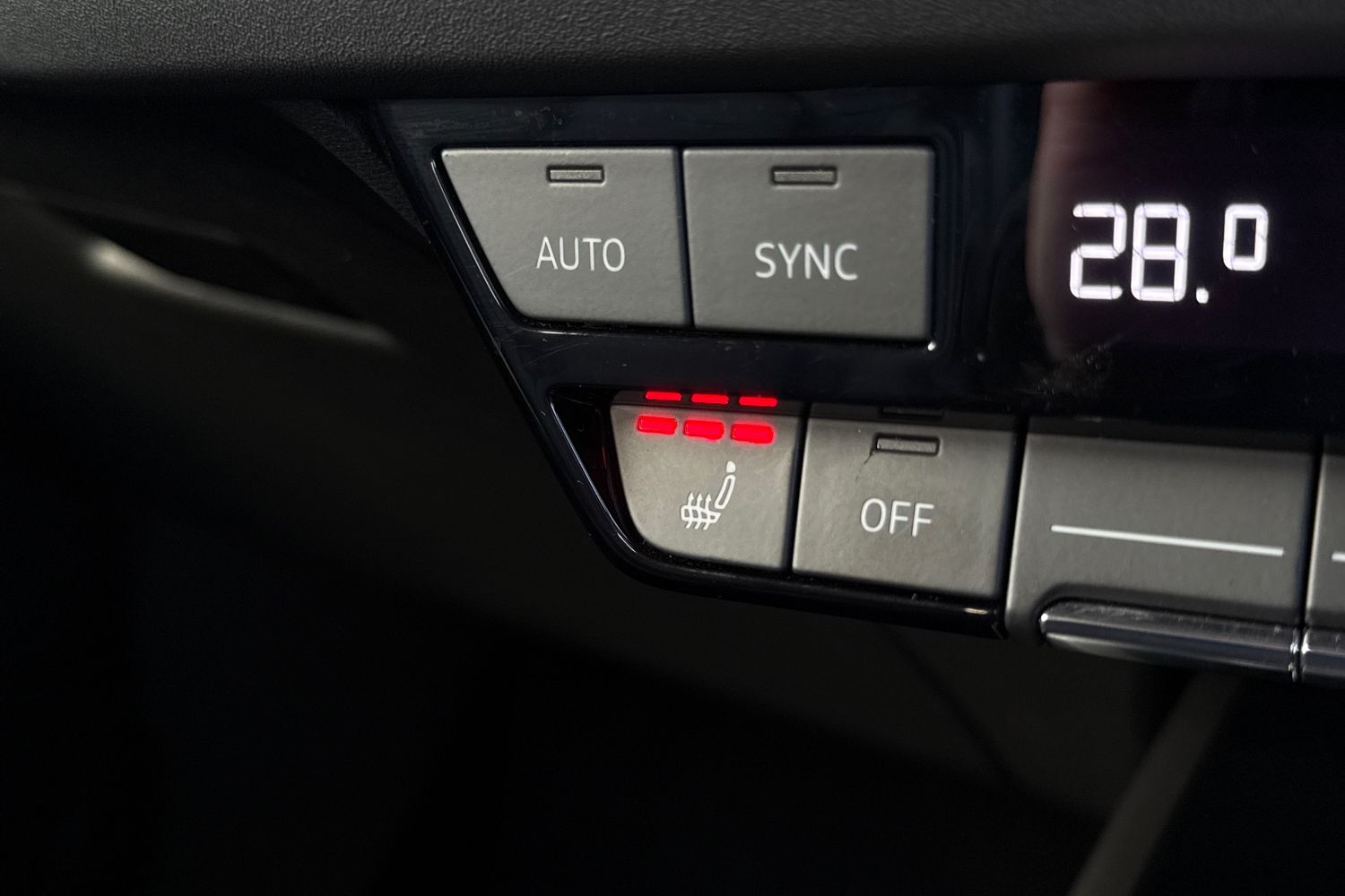 Used Audi Q4 e-tron 2024 for sale - 77128928: Photo 48