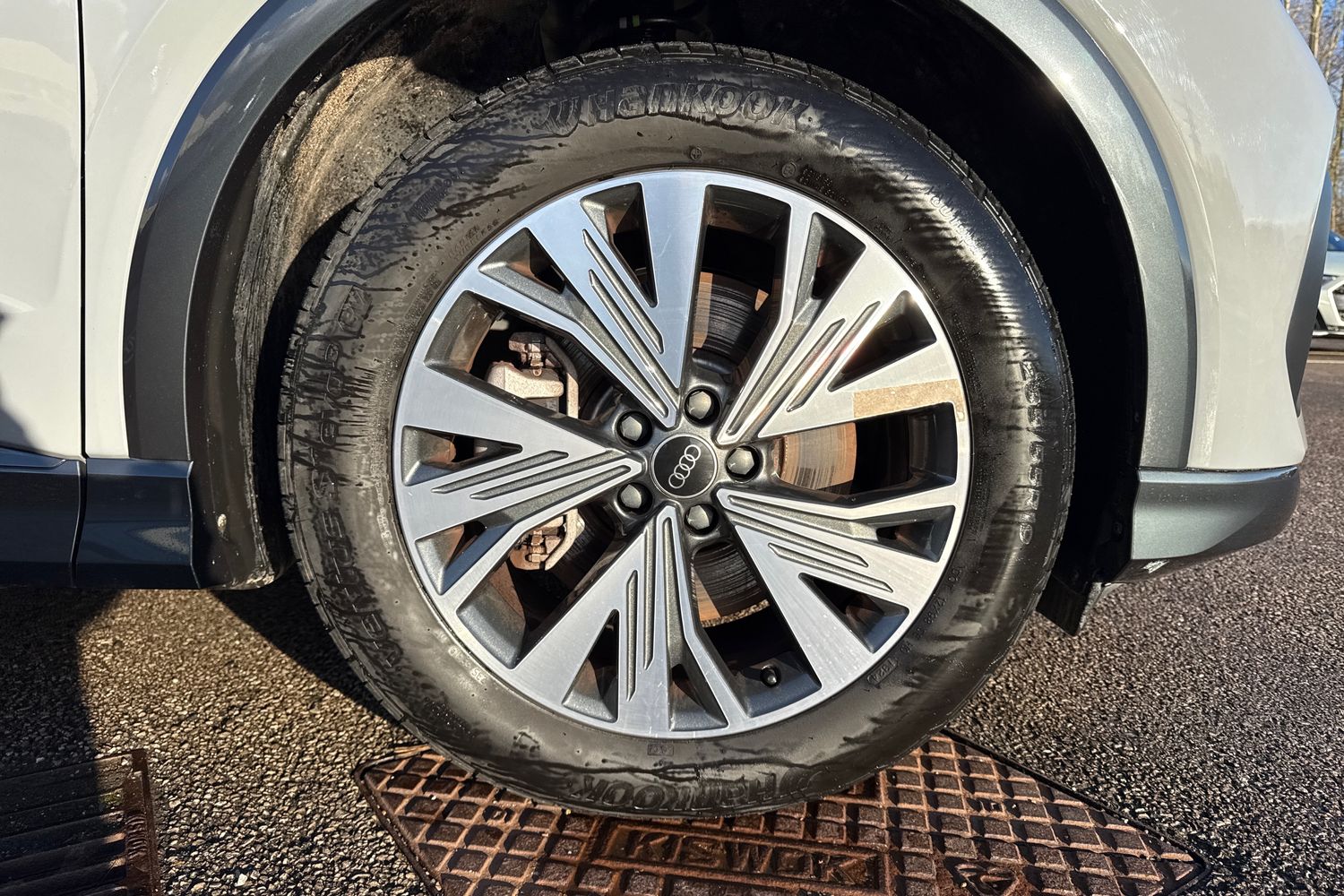 Used Audi Q4 e-tron 2024 for sale - 77128928: Photo 7