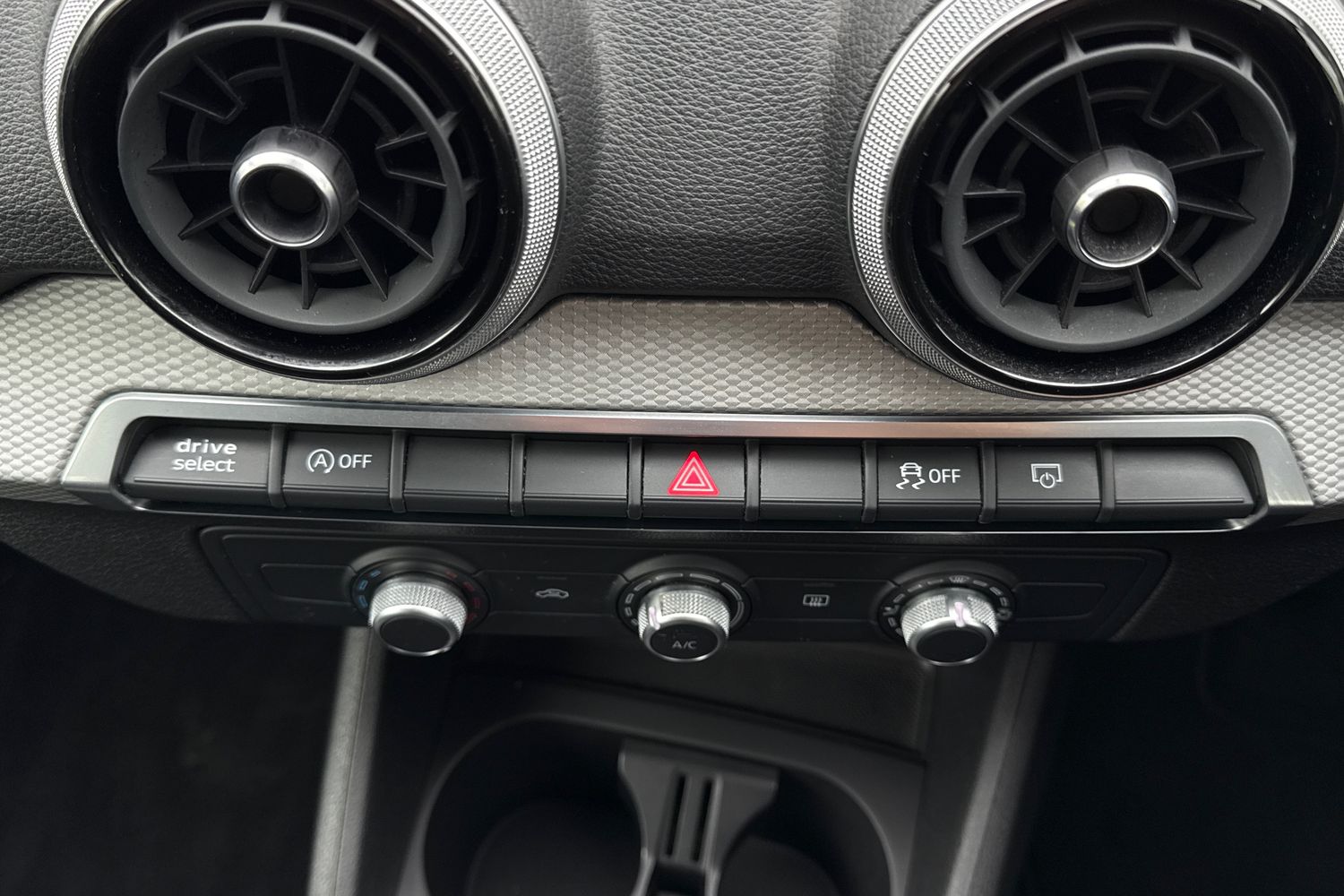 Used Audi Q2 2022 for sale - 77935779: Photo 43