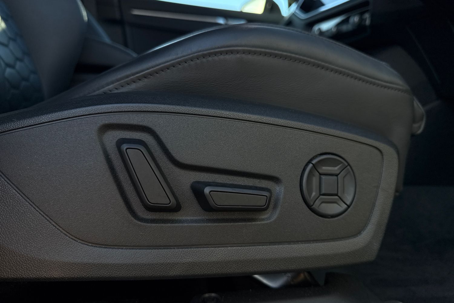 Used Audi RS Q3 2022 for sale - 77733629: Photo 33