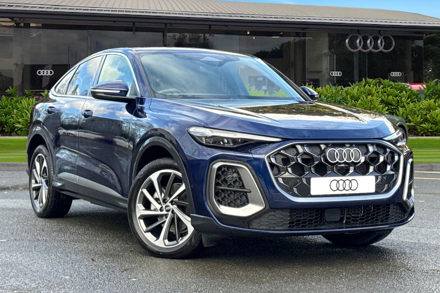 Used Audi Q5 2025 for sale - 76320337: Photo 1