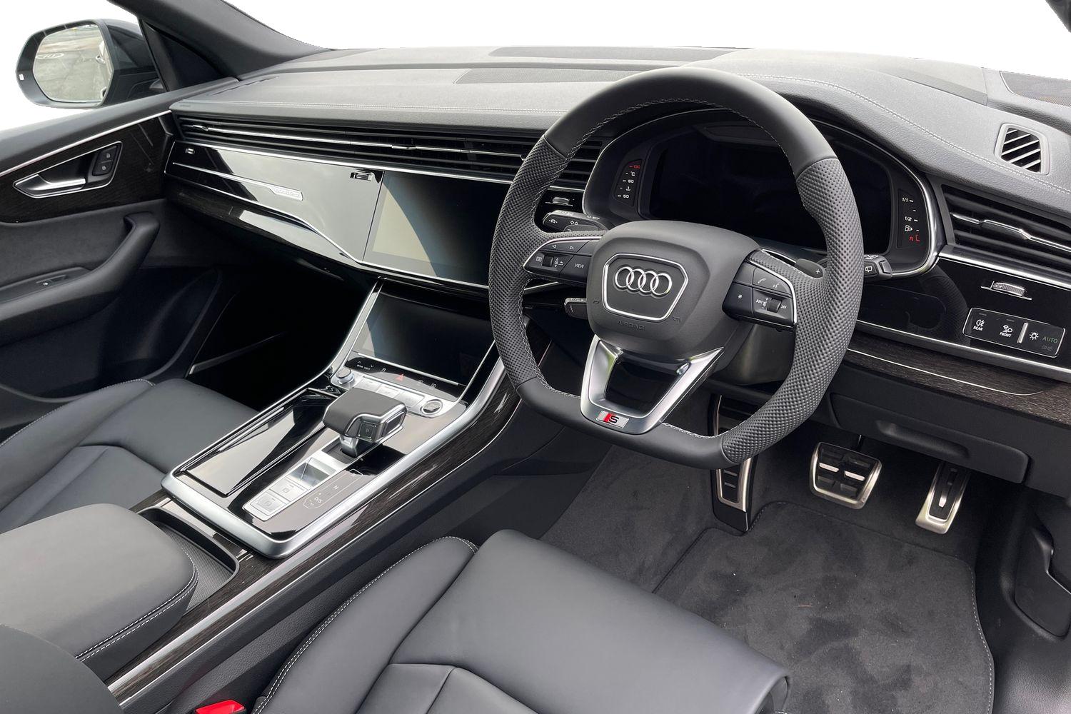 Used Audi Q8 2025 for sale - 76480894: Photo 13
