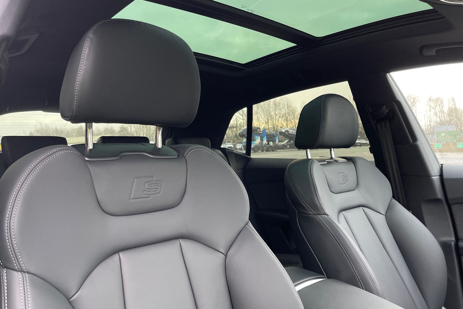 Used Audi Q8 2025 for sale - 76480894: Photo 23