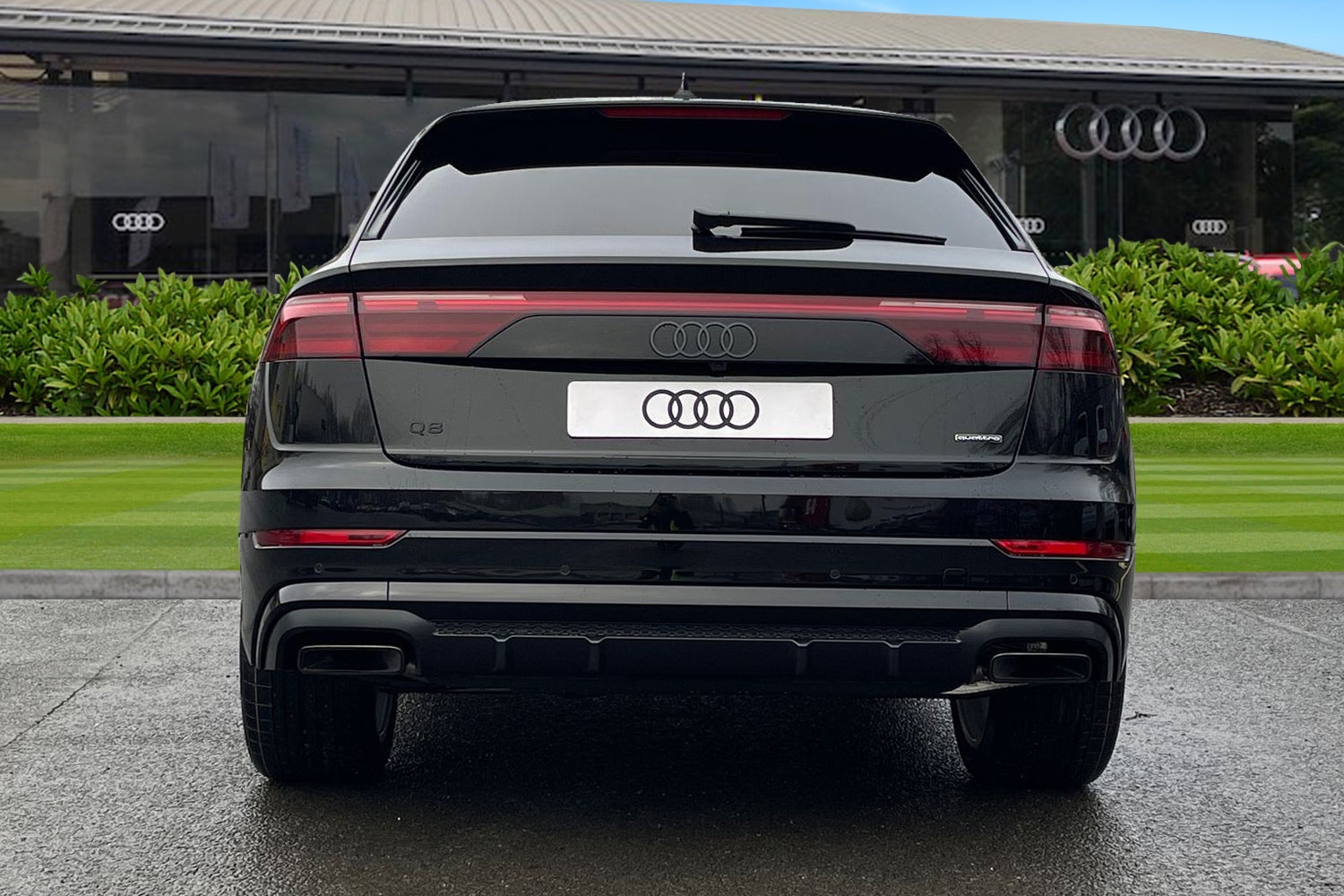 Used Audi Q8 2025 for sale - 76480894: Photo 4