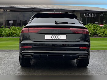 Used Audi Q8 2025 for sale - 76480894: Photo