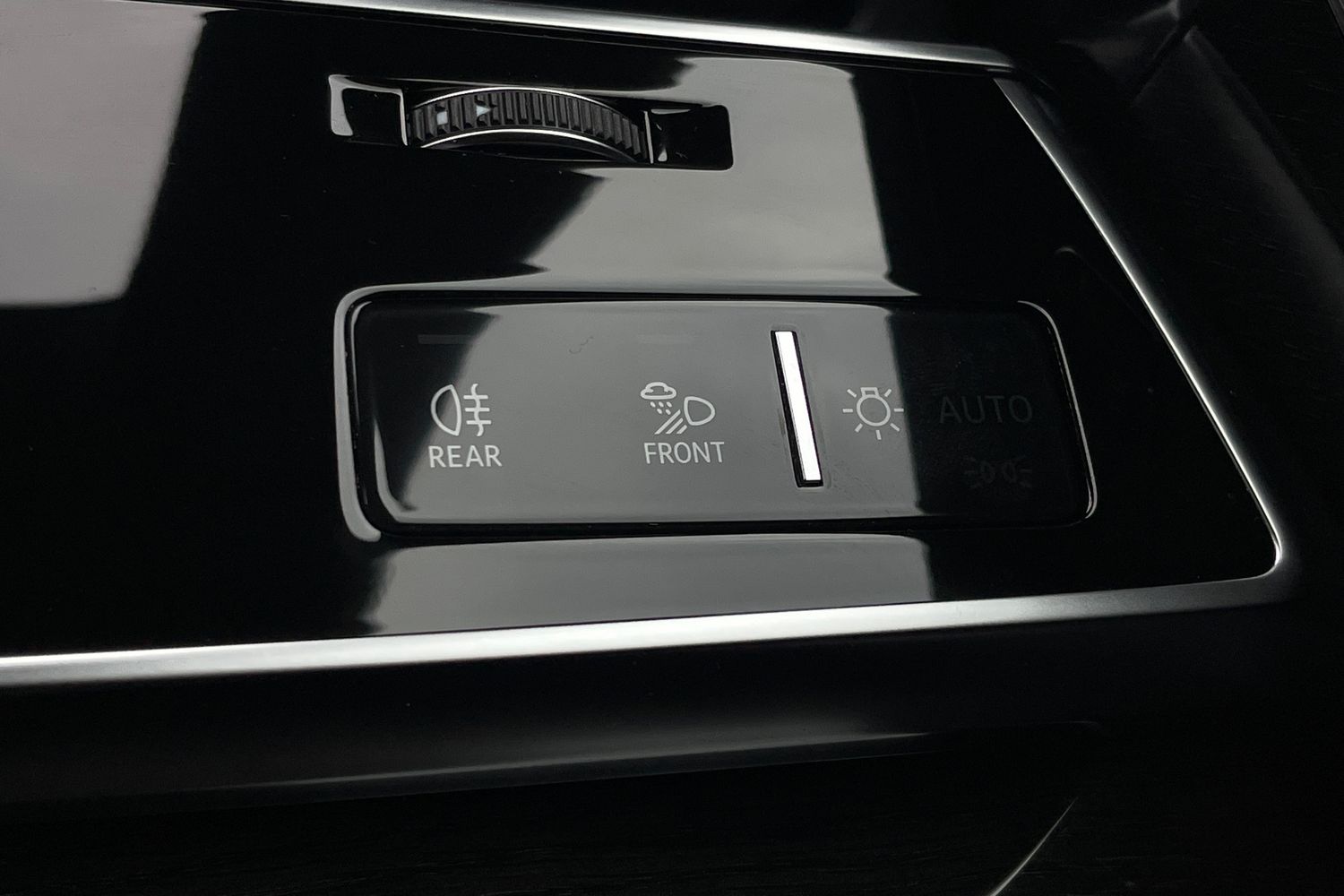 Used Audi Q8 2025 for sale - 76480894: Photo 53