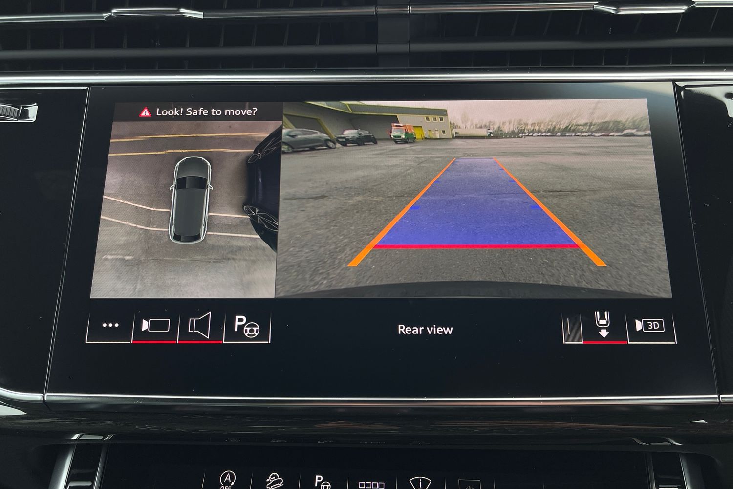 Used Audi Q8 2025 for sale - 76480894: Photo 59