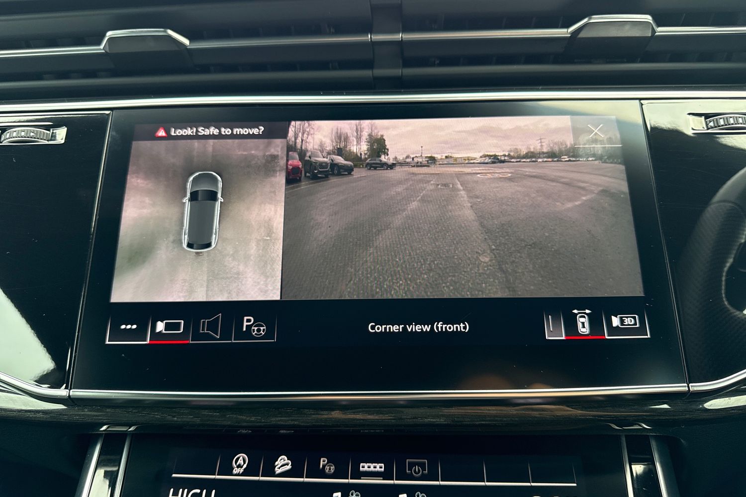 Used Audi Q8 2023 for sale - 76723695: Photo 55