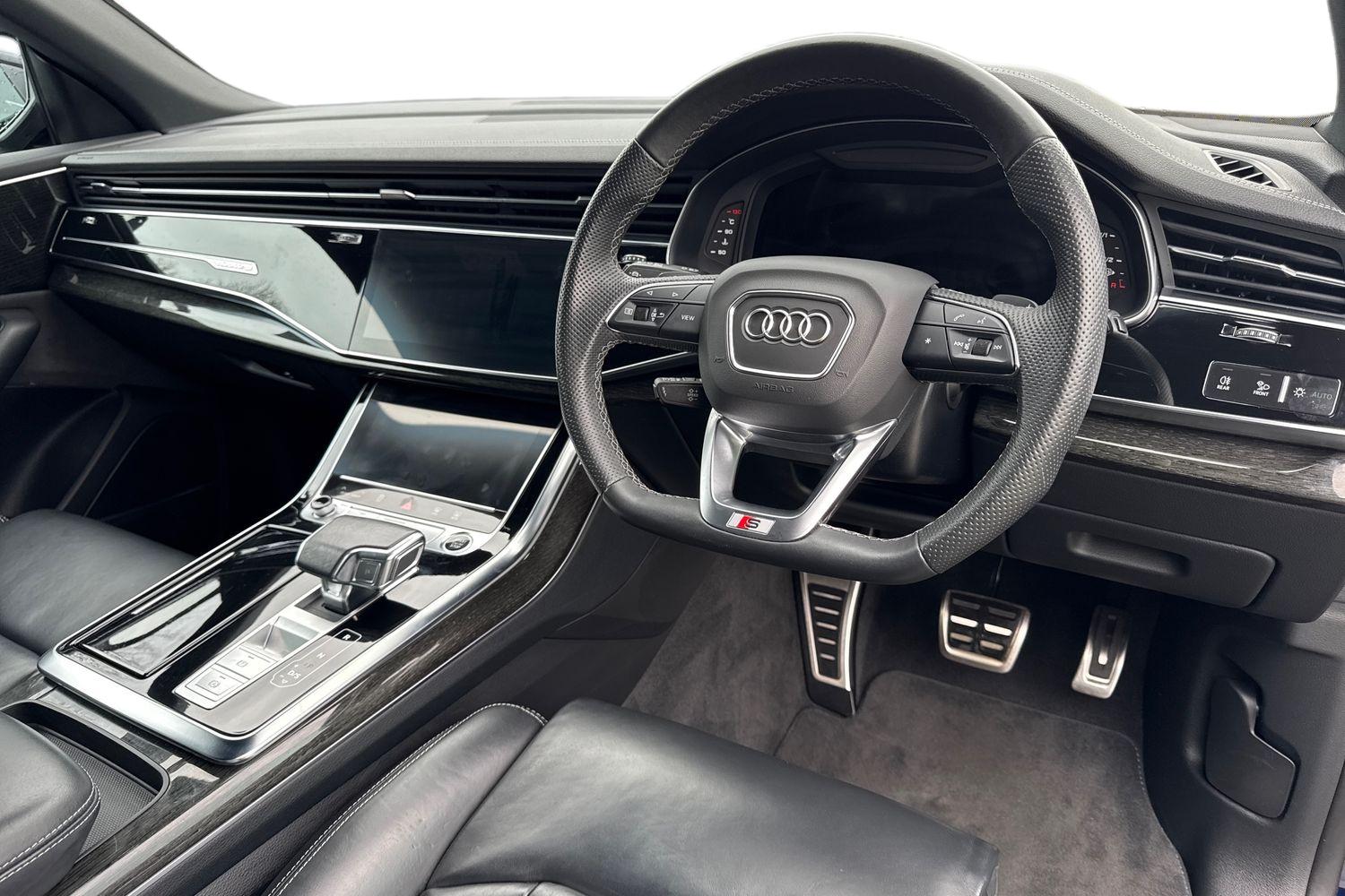 Used Audi Q8 2023 for sale - 76723695: Photo 7