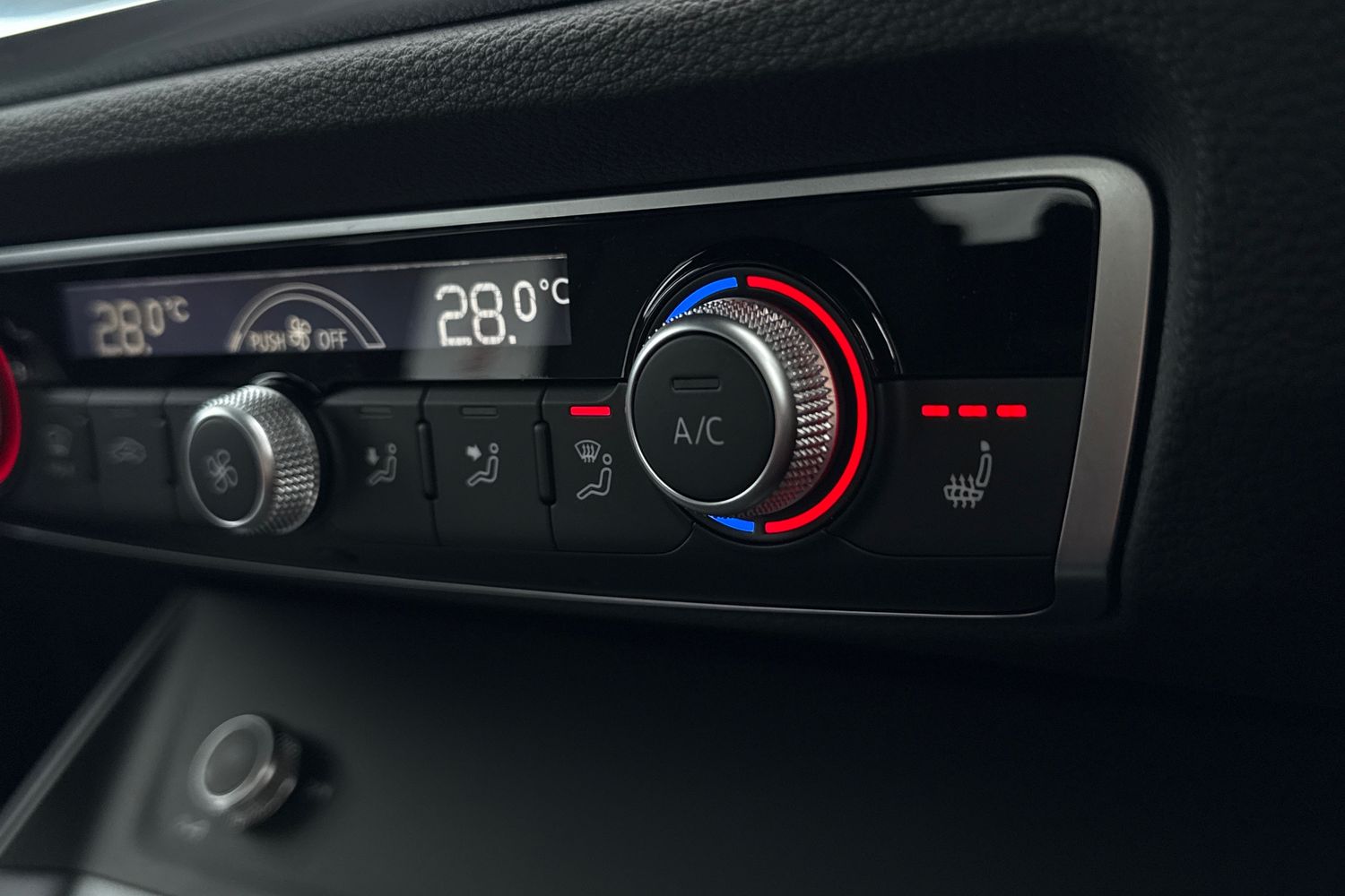 Used Audi Q3 2025 for sale - 77355395: Photo 35