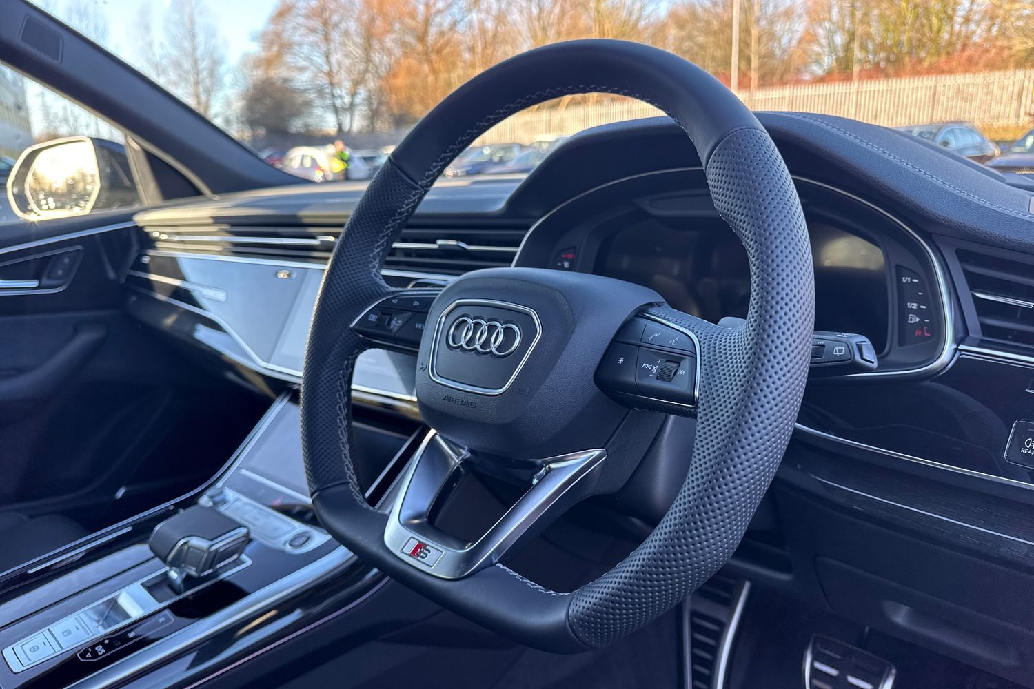 Used Audi Q8 2026 for sale - 76847873: Photo 44