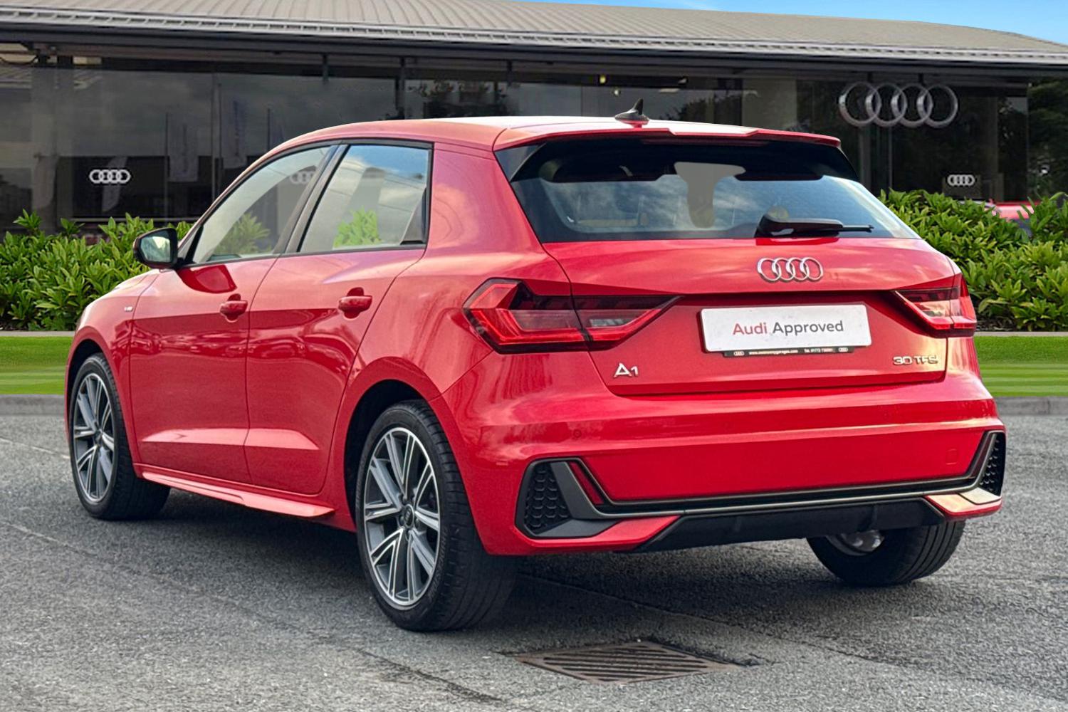 Used Audi A1 2023 for sale - 77421610: Photo 2