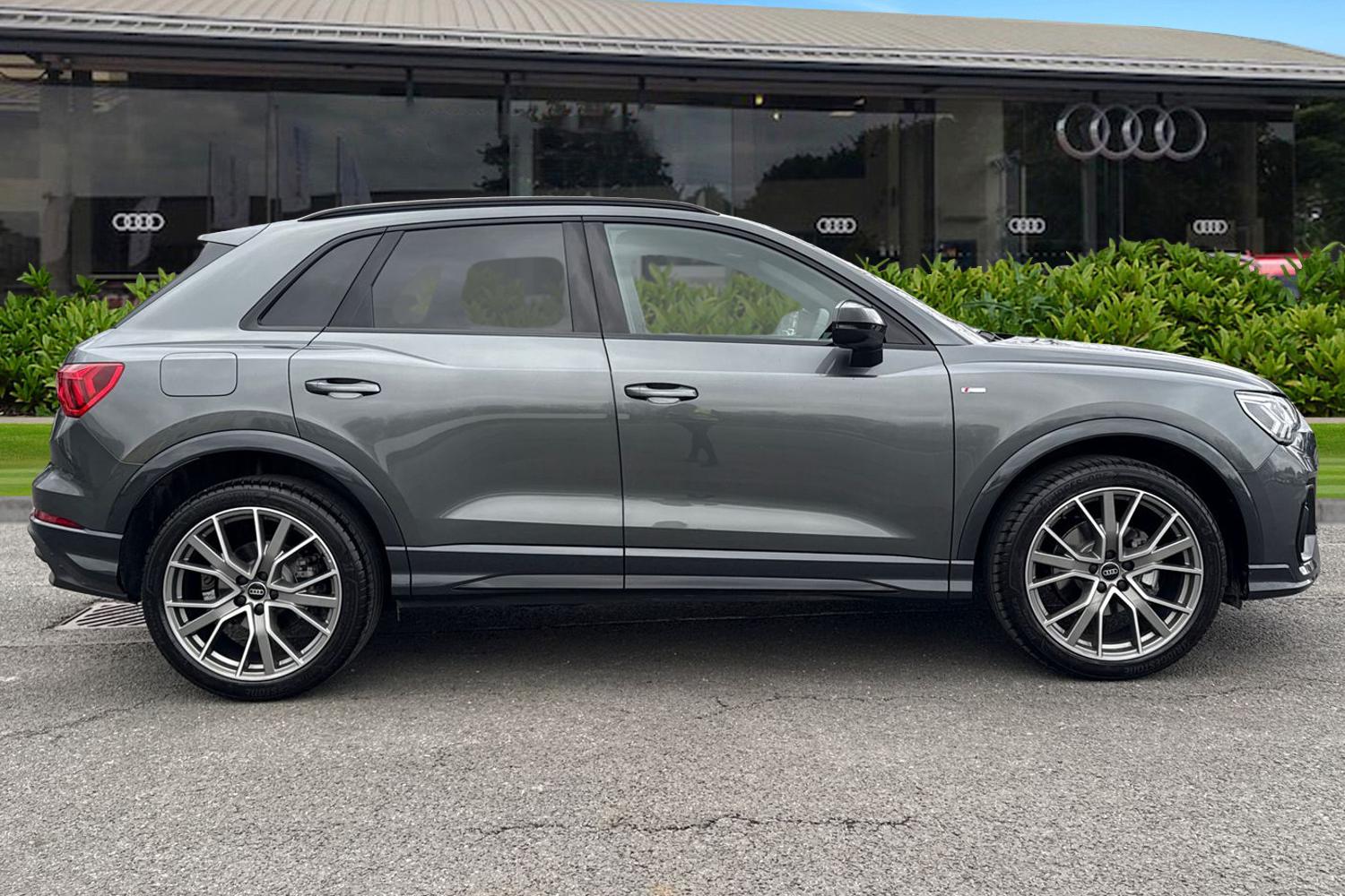 Used Audi Q3 2025 for sale - 77374325: Photo 3