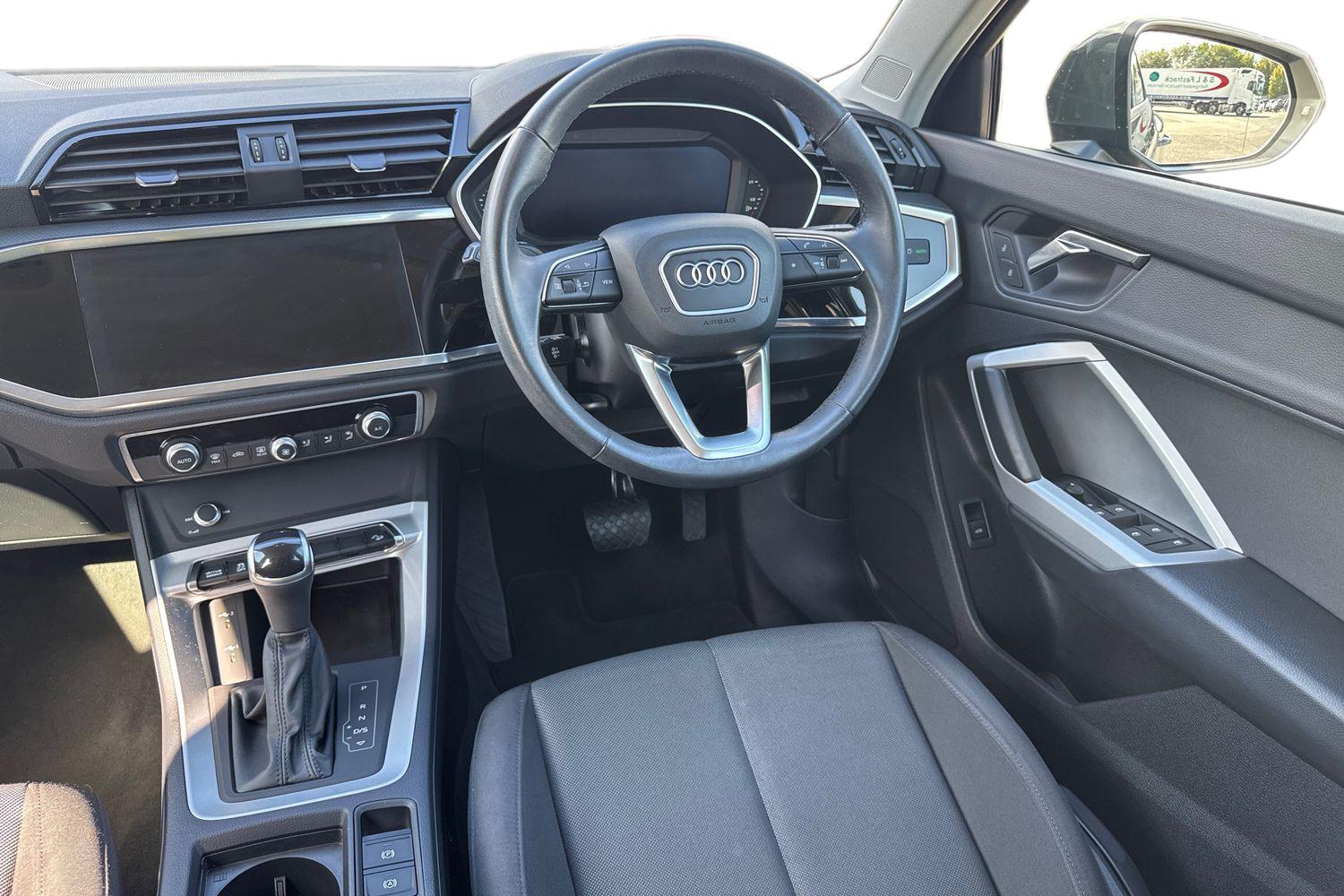 Used Audi Q3 2022 for sale - 76069664: Photo 17