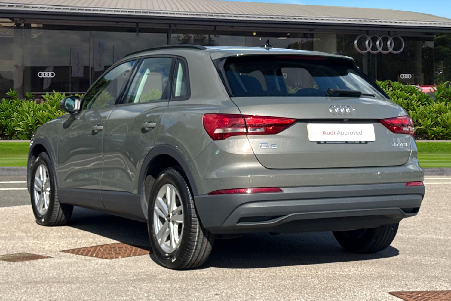 Used Audi Q3 2022 for sale - 76069664: Photo 2