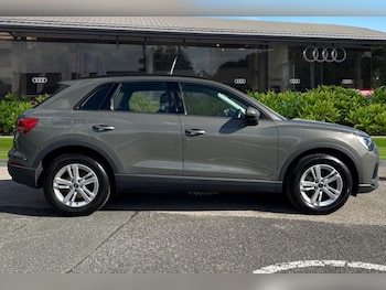 Used Audi Q3 2022 for sale - 76069664: Photo 3