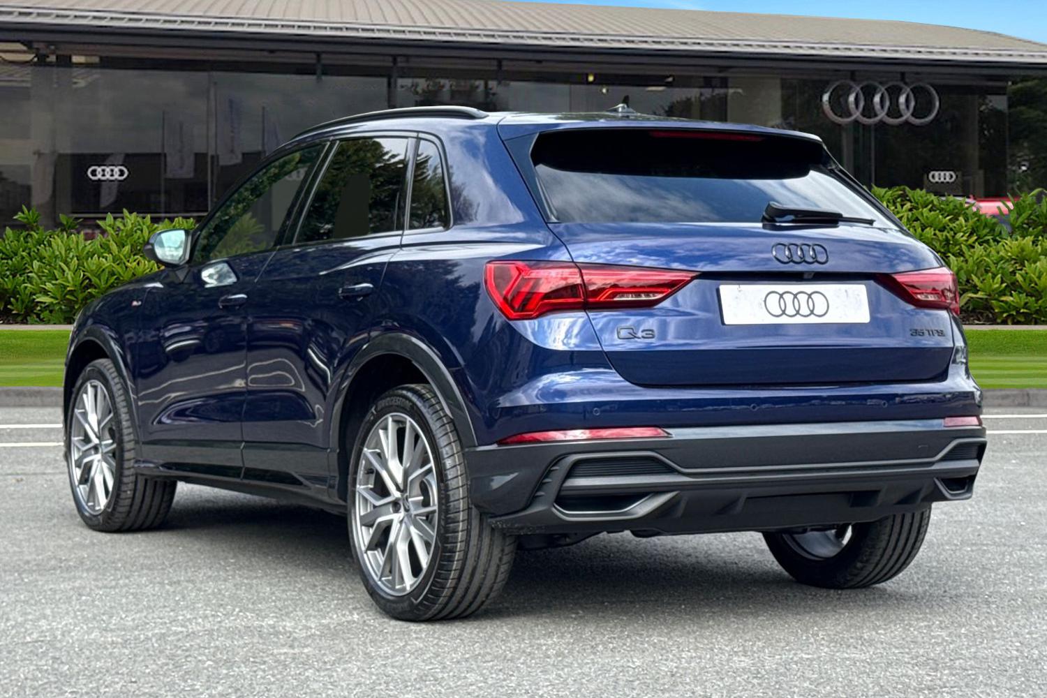 Used Audi Q3 2025 for sale - 76761219: Photo 2