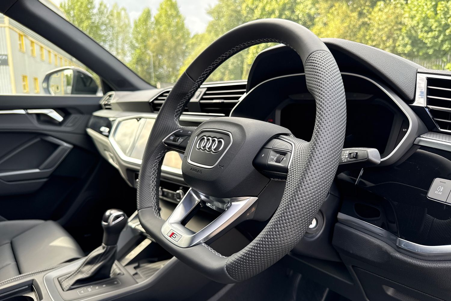 Used Audi Q3 2025 for sale - 76761219: Photo 45