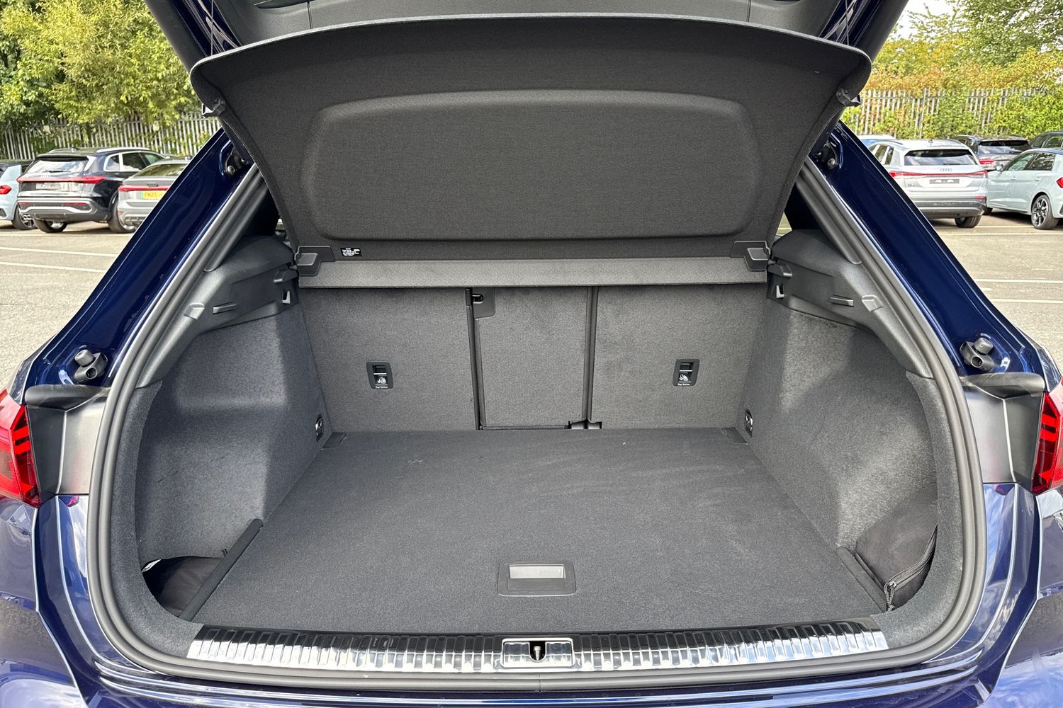 Used Audi Q3 2025 for sale - 76761219: Photo 6