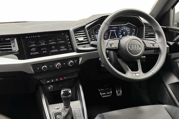 Used Audi A1 2025 for sale - 76311022: Photo 2