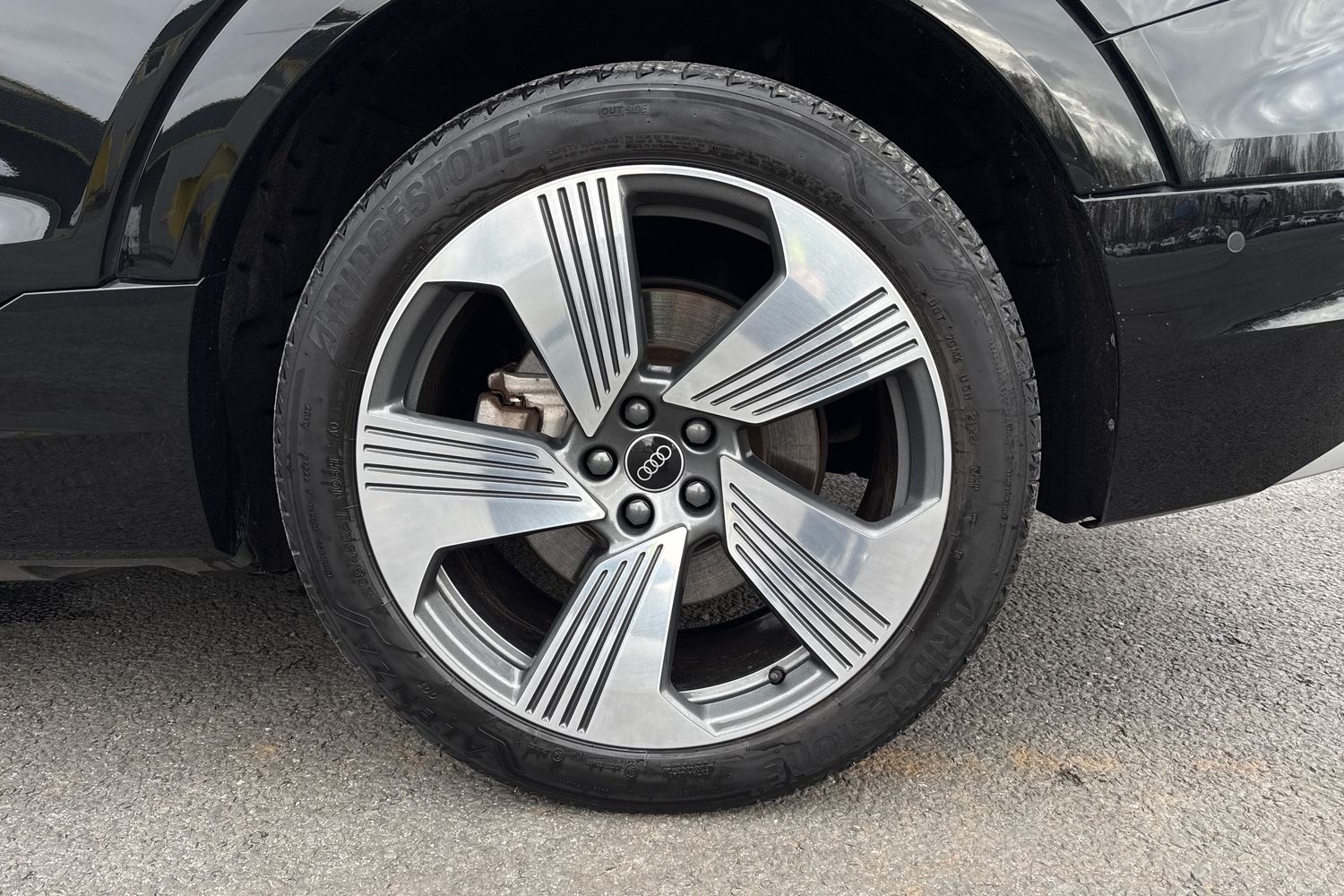 Used Audi e-tron 2022 for sale - 77649229: Photo 13