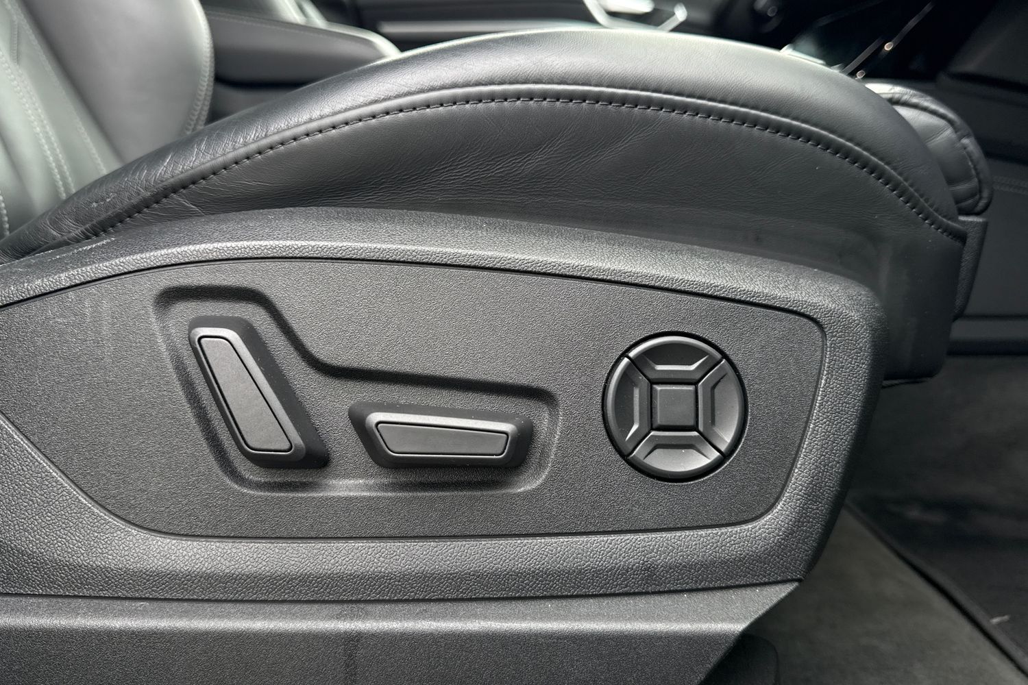 Used Audi e-tron 2022 for sale - 77649229: Photo 33