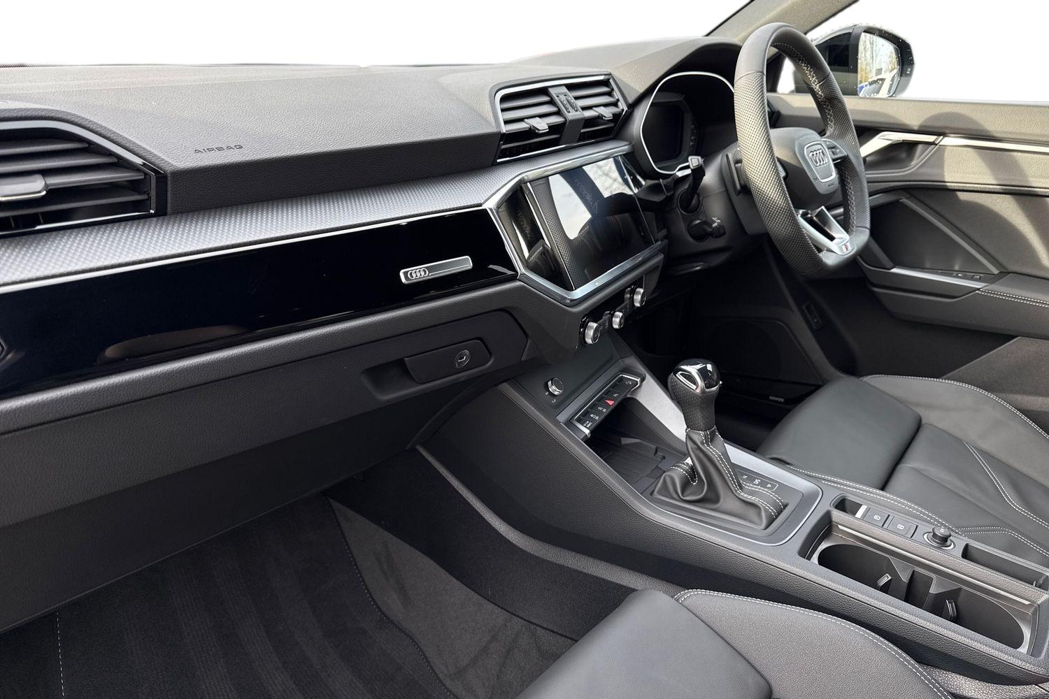 Used Audi Q3 2025 for sale - 77779776: Photo 15