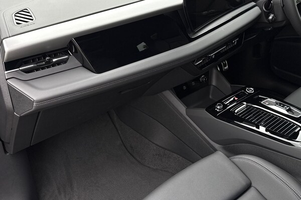 Used Audi Q6 e-tron 2025 for sale - 75026685: Photo 14