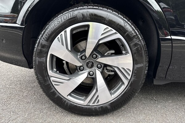 Used Audi Q6 e-tron 2025 for sale - 75026685: Photo 21