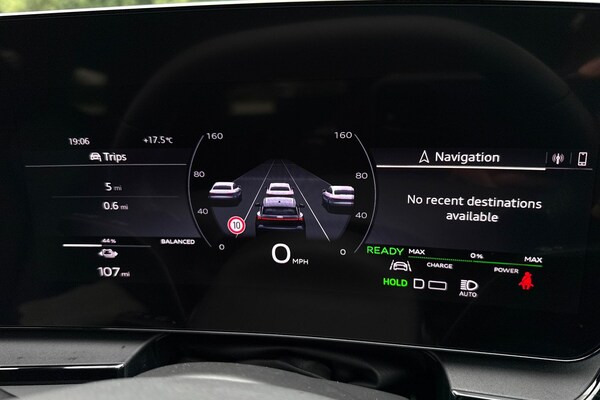 Used Audi Q6 e-tron 2025 for sale - 75026685: Photo 47