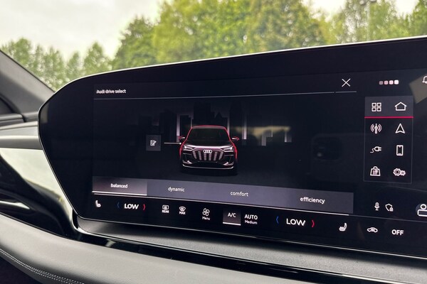 Used Audi Q6 e-tron 2025 for sale - 75026685: Photo 53