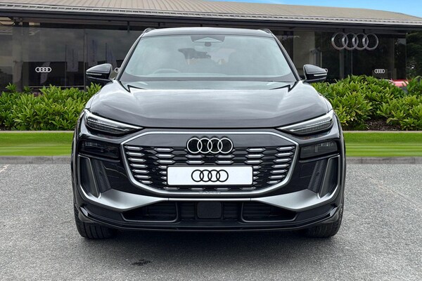 Used Audi Q6 e-tron 2025 for sale - 75026685: Photo 5