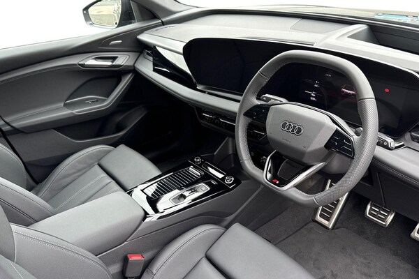 Used Audi Q6 e-tron 2025 for sale - 75026685: Photo 7