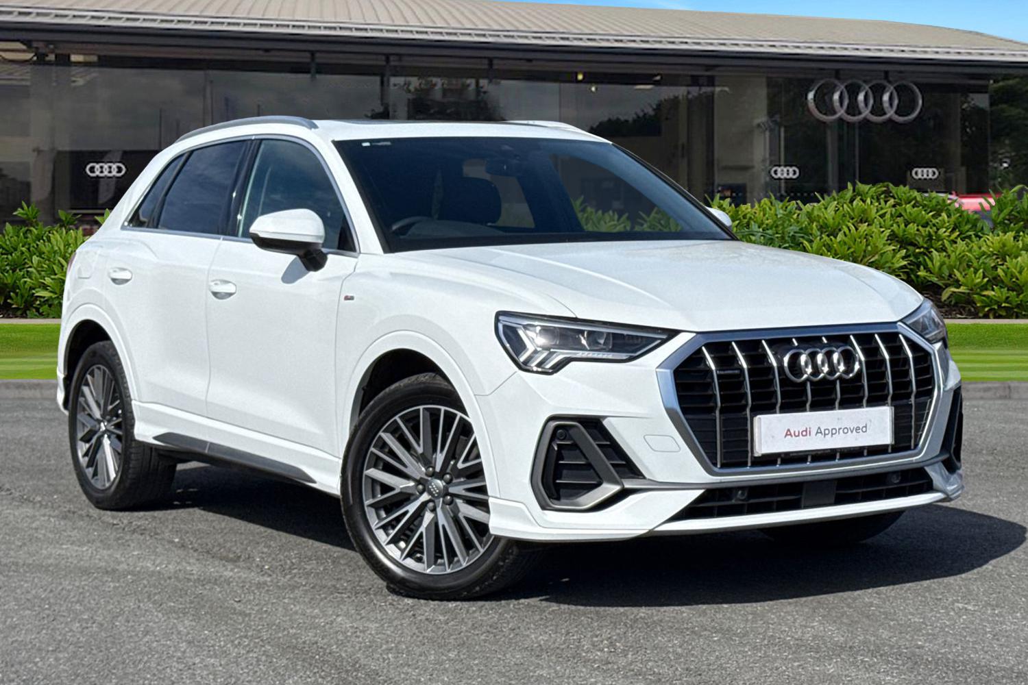 Used Audi Q3 2019 for sale - 78155203: Photo 1