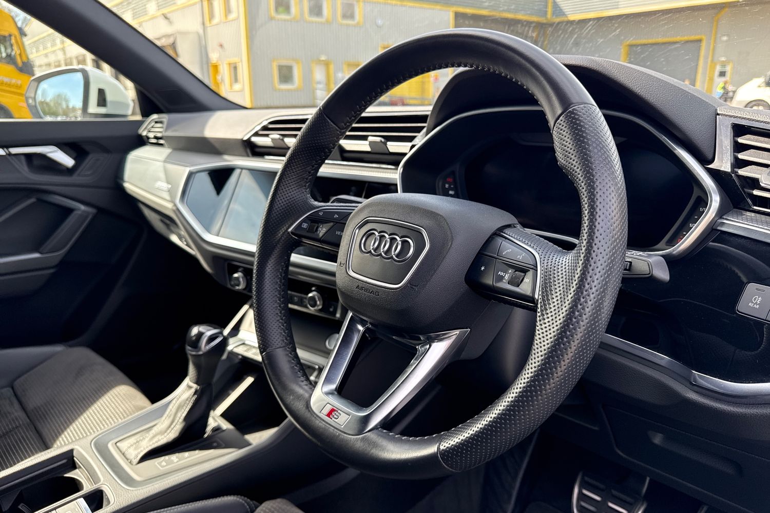 Used Audi Q3 2019 for sale - 78155203: Photo 46