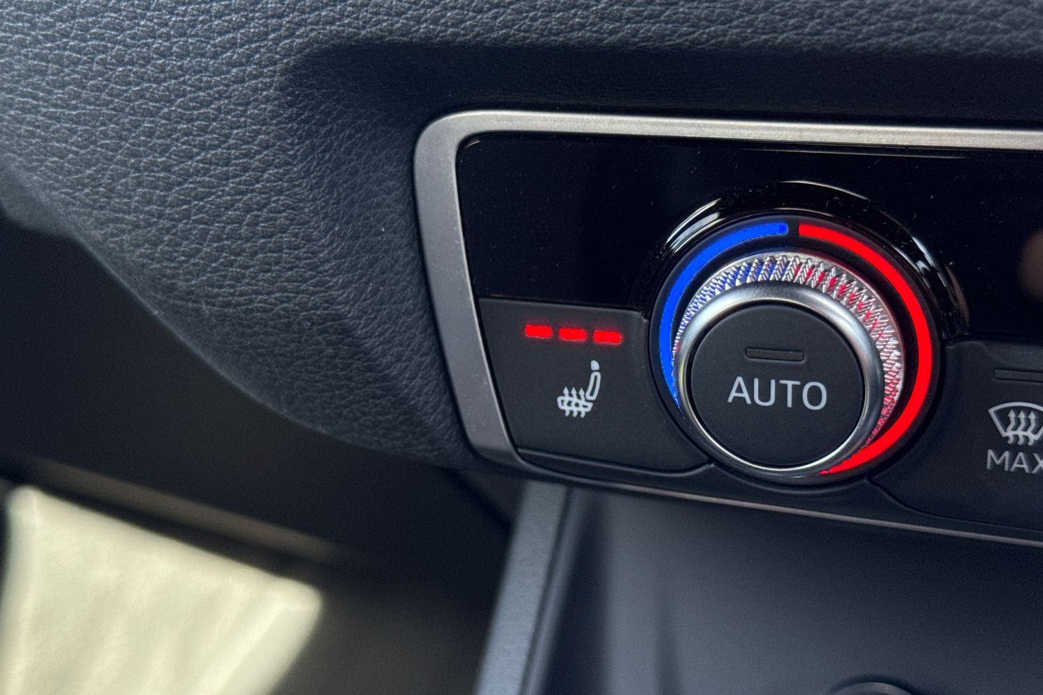 Used Audi Q3 2019 for sale - 78155203: Photo 48