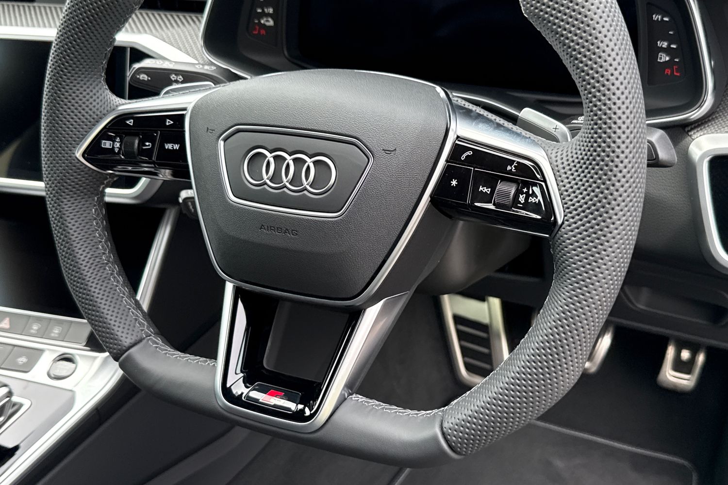 Used Audi A6 Saloon 2025 for sale - 76481008: Photo 31