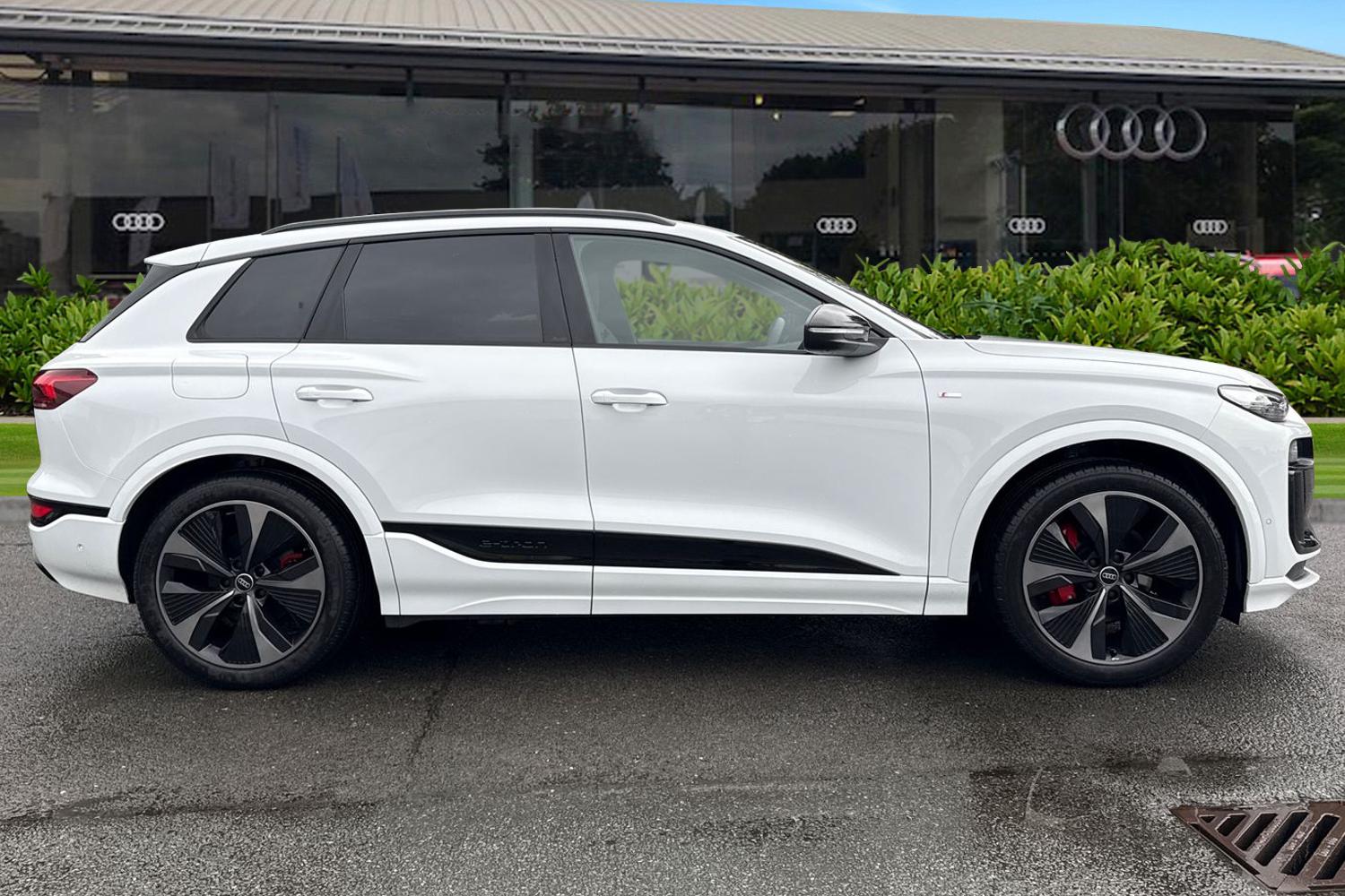 Used Audi Q6 e-tron 2025 for sale - 76351990: Photo 3