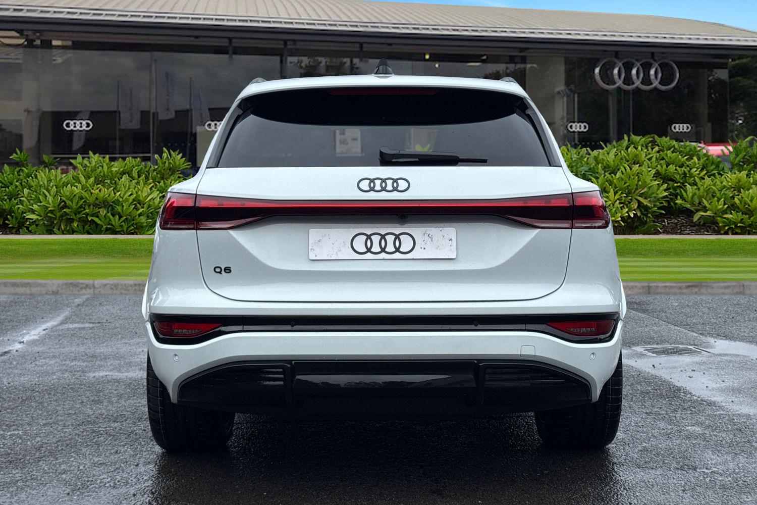Used Audi Q6 e-tron 2025 for sale - 76351990: Photo 4