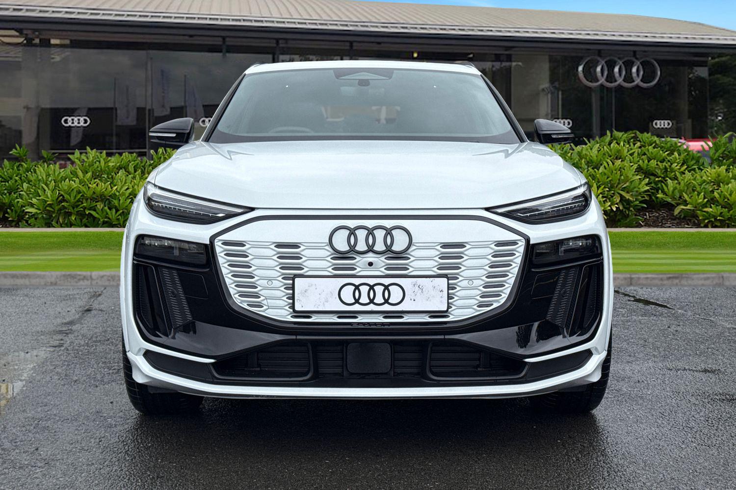 Used Audi Q6 e-tron 2025 for sale - 76351990: Photo 5
