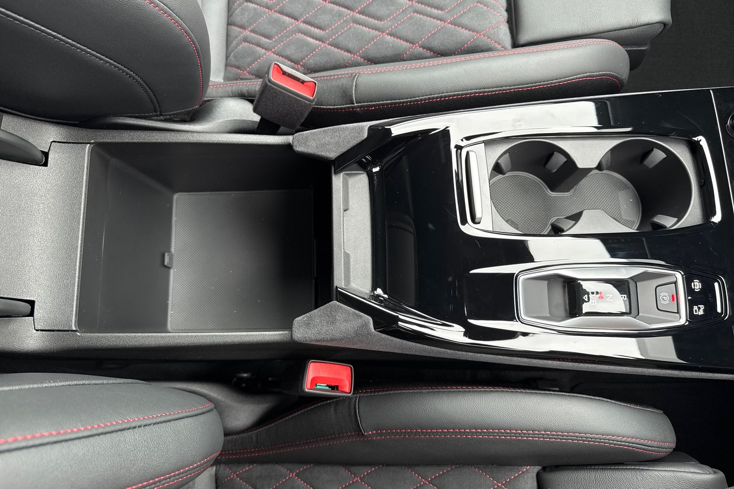 Used Audi Q6 e-tron 2025 for sale - 76351990: Photo 52