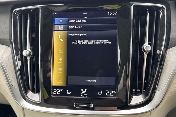 Used Volvo V60 2022 for sale - 76220247: Photo 41