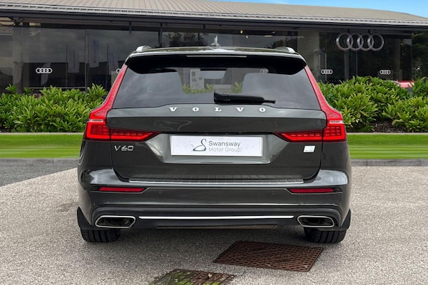 Used Volvo V60 2022 for sale - 76220247: Photo 4