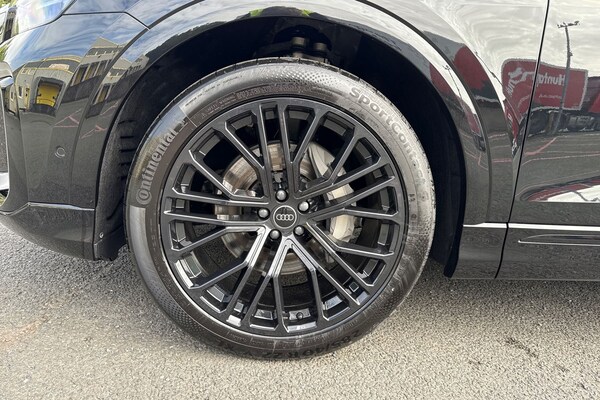 Used Audi Q8 2025 for sale - 75556923: Photo 10