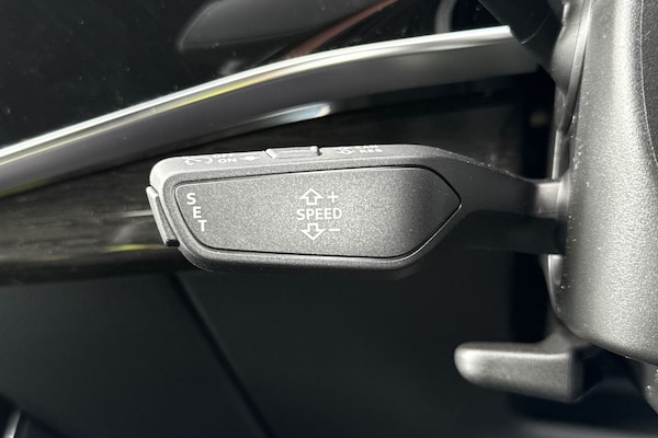 Used Audi Q8 2025 for sale - 75556923: Photo 27