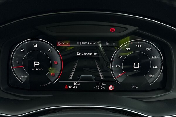 Used Audi Q8 2025 for sale - 75556923: Photo 30