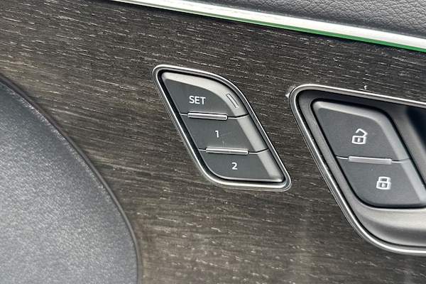 Used Audi Q8 2025 for sale - 75556923: Photo 48