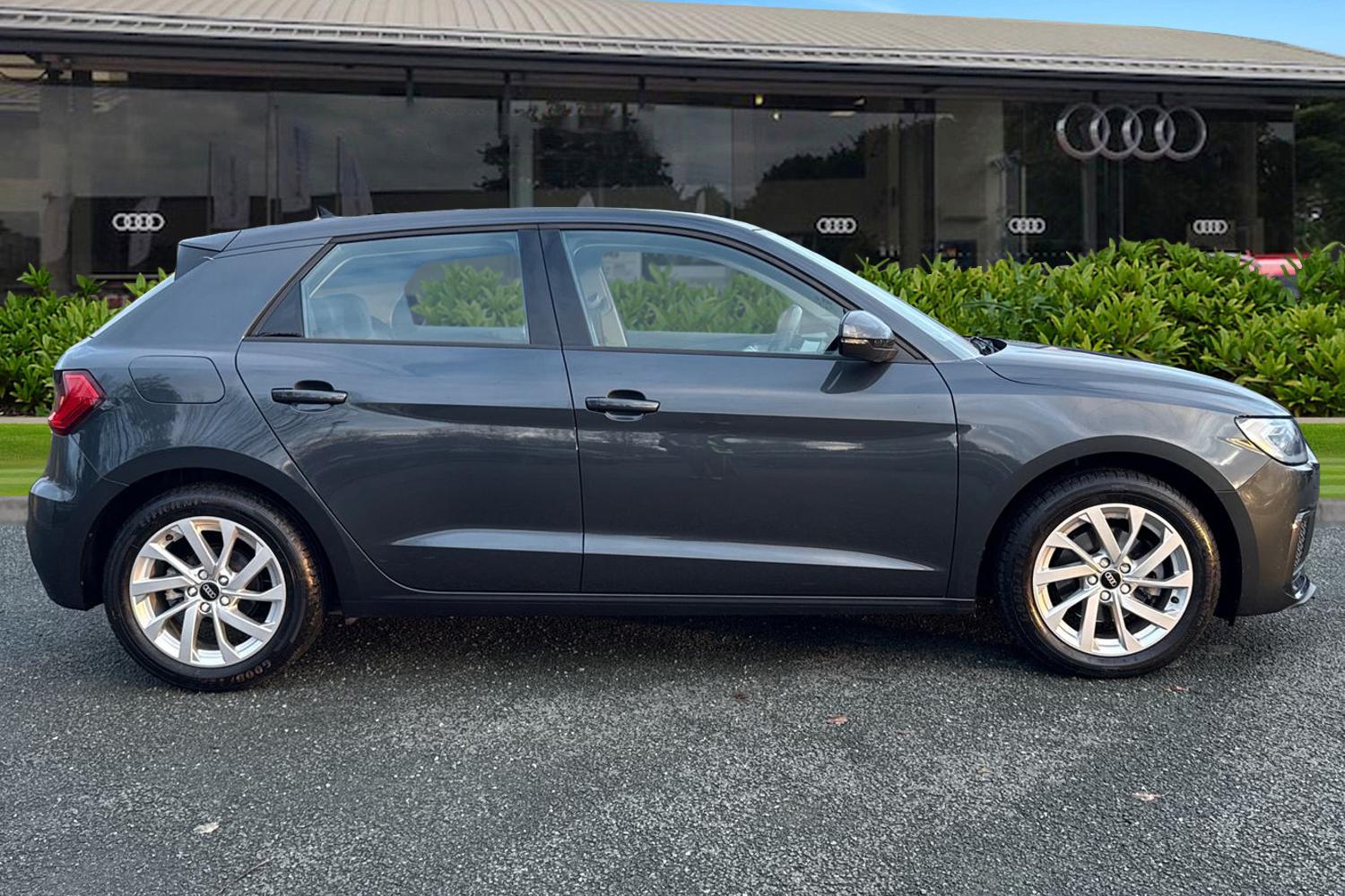 Used Audi A1 2023 for sale - 76805273: Photo 3