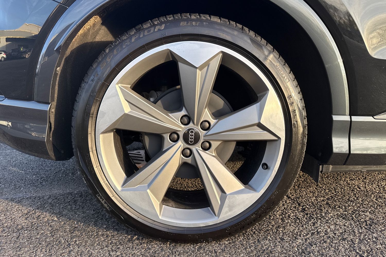 Used Audi Q4 e-tron 2025 for sale - 76711899: Photo 11